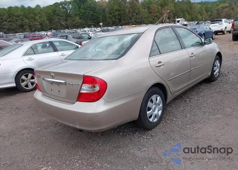 2004 Toyota Camry Le from USA, damaged, VIN 4T1BE32K04U924216